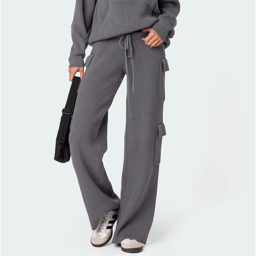 Full edikted set. Pants size Medium and sweater size Small. Only worn once